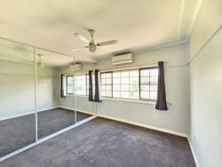 30 Flanders Ave, Muswellbrook NSW 2333, Australia