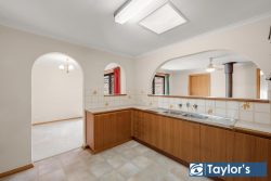 78 Hamilton Rd, Fairview Park SA 5126, Australia