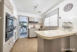 16 Heagney Cres, Chisholm ACT 2905, Australia