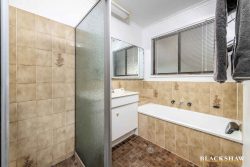 16 Heagney Cres, Chisholm ACT 2905, Australia