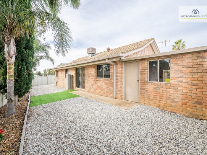 Unit 4/2 Homewood Dr, Mooroopna VIC 3629, Australia