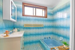 5 Jason Rd, Bayonet Head WA 6330, Australia