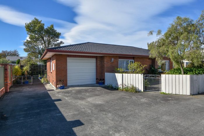 72 Pembroke Street, Carterton, Wellington, 5713, New Zealand