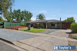 51 Kestral Way, Modbury Heights SA 5092, Australia