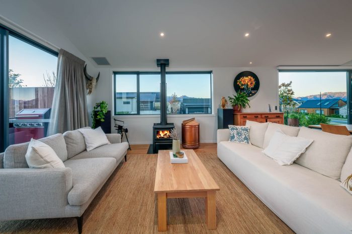 19 Lammermoor Street, Wanaka, Otago, 9305, New Zealand
