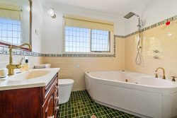 28 Laycock Rd, Penshurst NSW 2222, Australia