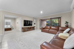26 Livingstone Ct, North Lakes QLD 4509, Australia