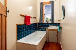 44 Mills Road, Brooklyn, Wellington, 6021, New Zealand