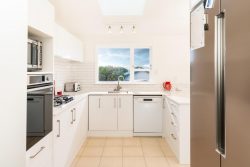 113 Queens Drive, Lyall Bay, Wellington, 6022, New Zealand