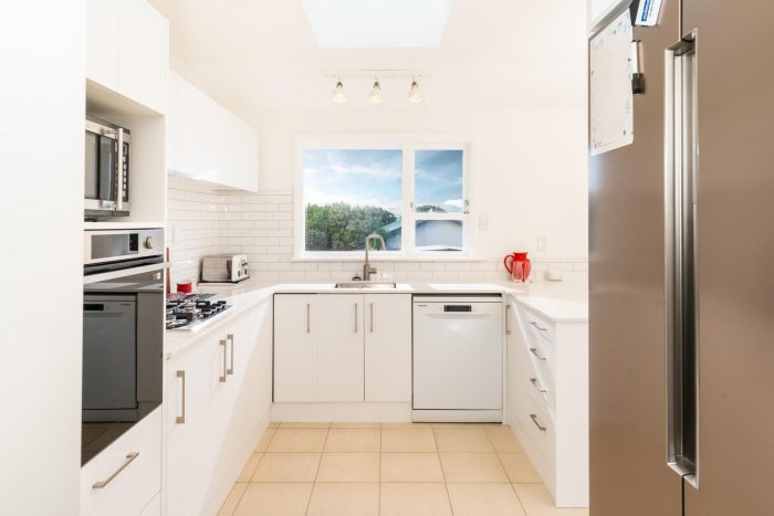 113 Queens Drive, Lyall Bay, Wellington, 6022, New Zealand