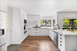 2 Maryland Street, Point Chevalier, Auckland, 1022, New Zealand