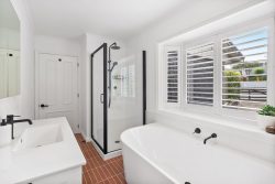2 Maryland Street, Point Chevalier, Auckland, 1022, New Zealand