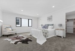 122 McQuoids Road, Flat Bush, Manukau City, Auckland, 2019, New Zealand