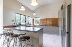 201 Miromiro Road, Normandale, Lower Hutt, Wellington, 5010, New Zealand
