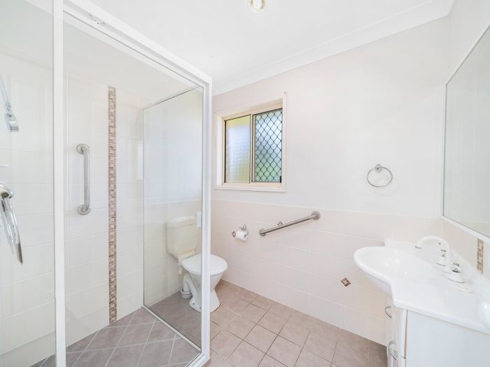 15 Norland St, Warner QLD 4500, Australia