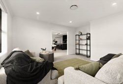 8 Omahuru Road, Glenbrook, Franklin, Auckland, 2681, New Zealand