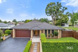 20 Peter Pan Ave, Wallacia NSW 2745, Australia