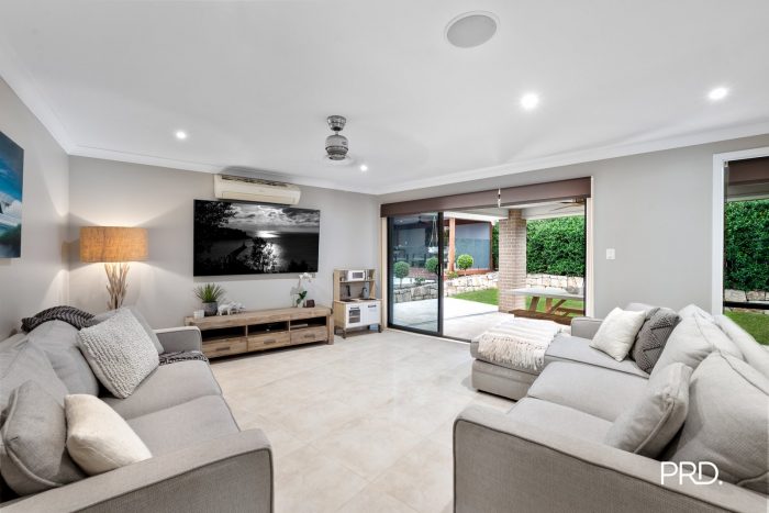 20 Peter Pan Ave, Wallacia NSW 2745, Australia