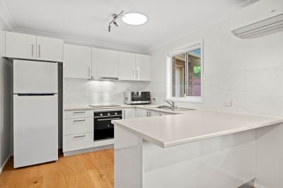 Unit 2/16 Pratley St, Woy Woy NSW 2256, Australia