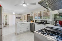 5 Carmel Ct, Kallangur QLD 4503, Australia