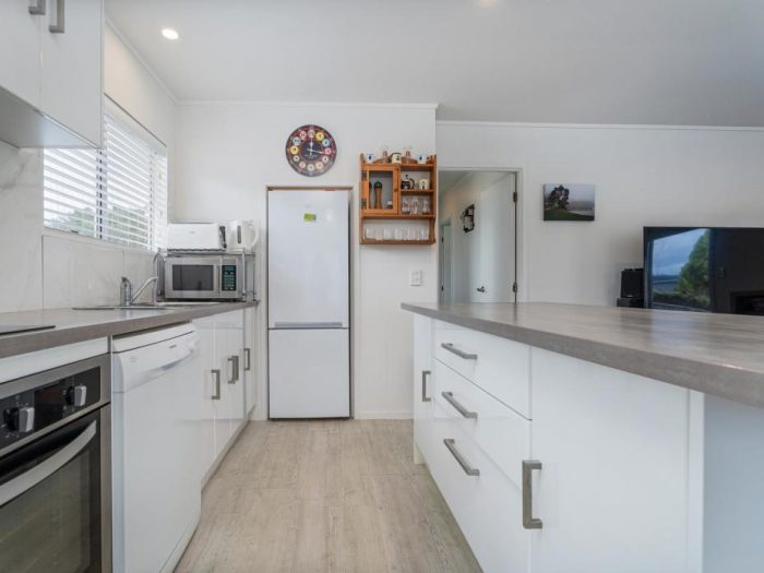13 Sheppard Ave, Pauanui, Thames-Coromandel, Waikato, 3579, New Zealand
