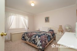 Unit 221/270 S Western Hwy, Mount Richon WA 6112, Australia