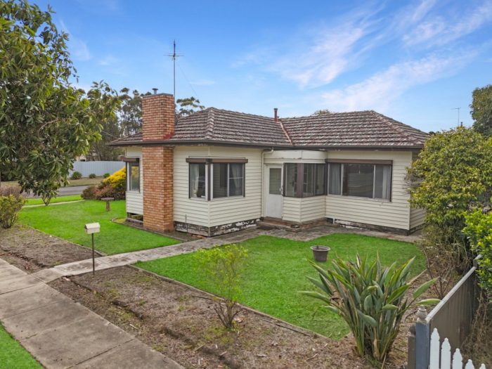 74 Stephen St, Hamilton VIC 3300, Australia