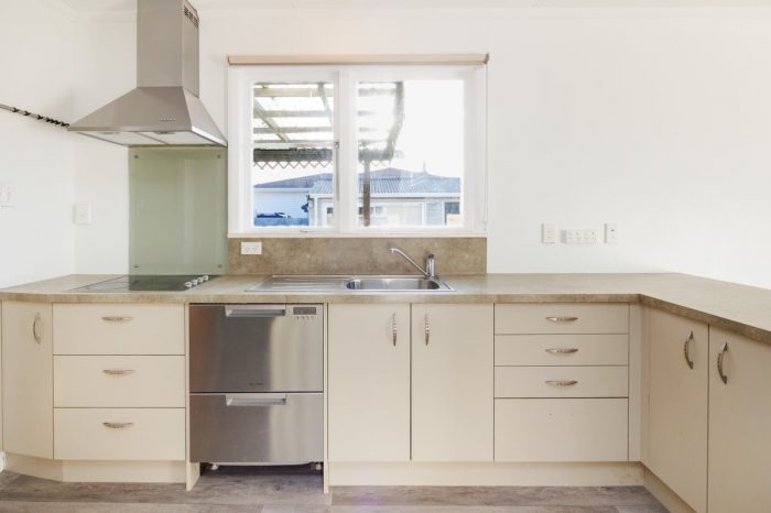 26 Stephens Crescent, Highbury, Palmerston North, Manawatu / Whanganui, 4412, New Zealand