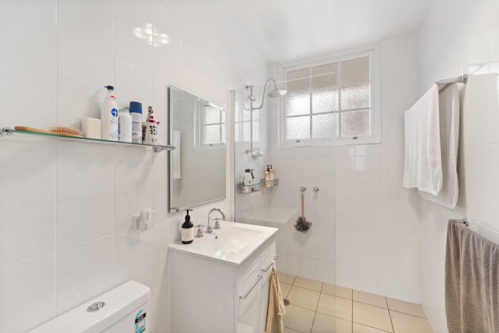 11 Stoke St, Adaminaby NSW 2629, Australia