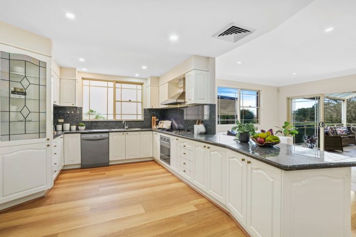 10 Strathmore Parade, Roseville NSW 2069, Australia