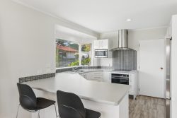 110 Makarini Street, Paraparaumu, Kapiti Coast, Wellington, 5032, New Zealand