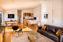 4 Francis Bell Grove, Lowry Bay, Lower Hutt, Wellington, 5013, New Zealand