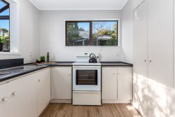 11 Cleat Street, Whitby, Porirua, Wellington, 5024, New Zealand