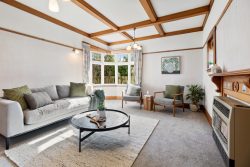 297 The Parade, Island Bay, Wellington, 6023, New Zealand