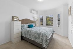 10 Torres Ct, Burleigh Waters QLD 4220, Australia