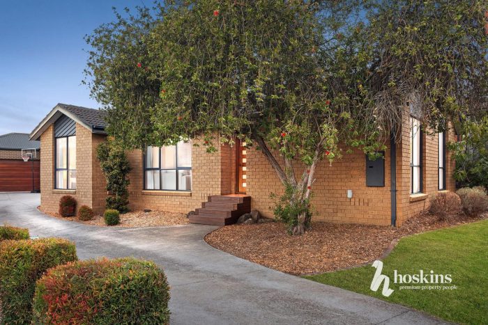 1/26 Wainewright Ave, Mooroolbark VIC 3138, Australia