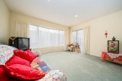 16 Waverton Terrace, Churton Park, Wellington, 6037, New Zealand