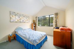 16 Waverton Terrace, Churton Park, Wellington, 6037, New Zealand