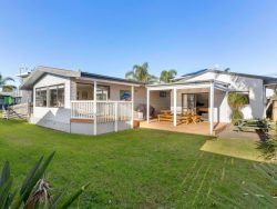 307B Ocean Road, Whangamata, Thames-Coromandel, Waikato, 3620, New Zealand