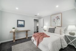 4 Windermere Cres, Mulgrave VIC 3170, Australia
