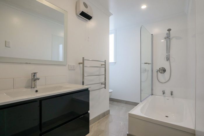 114A & 114B MacAndrew Road, South Dunedin, Dunedin, Otago, 9012, New Zealand