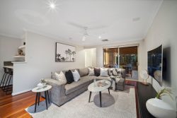15 Ryrie Ave, Como WA 6152, Australia