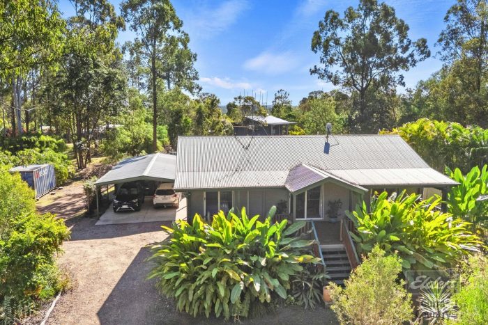 109 Arboreleven Rd, Glenwood QLD 4570, Australia