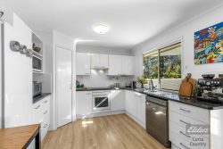 109 Arboreleven Rd, Glenwood QLD 4570, Australia