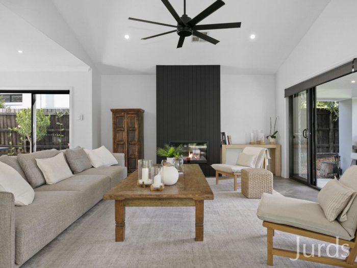 10 Turpentine Cl, Pokolbin NSW 2320, Australia