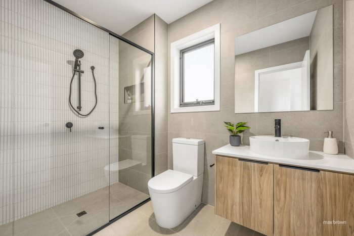 Unit 1/3 Snowball Ave, Mount Evelyn VIC 3796, Australia