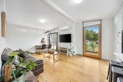 16 Bangalay St, Karabar NSW 2620, Australia