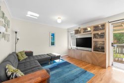 21 Banksia Cres, Karabar NSW 2620, Australia