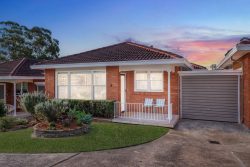 9/10 Valda St, Bexley NSW 2207, Australia