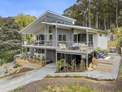 2C Crooke St, Port Huon TAS 7116, Australia